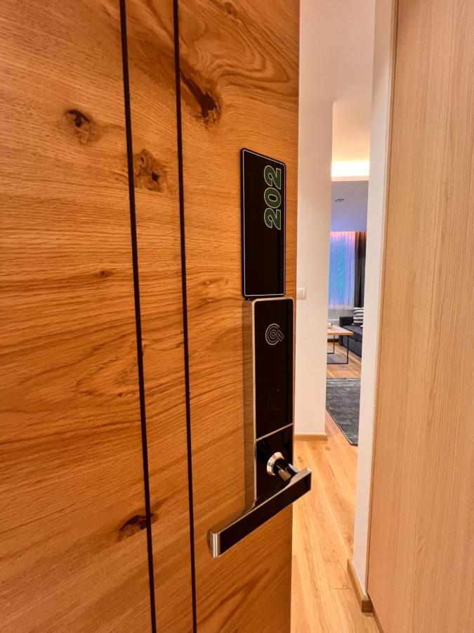 Apartment 202 - Aparthotel Zlatni Javor Яхорина Екстер'єр фото
