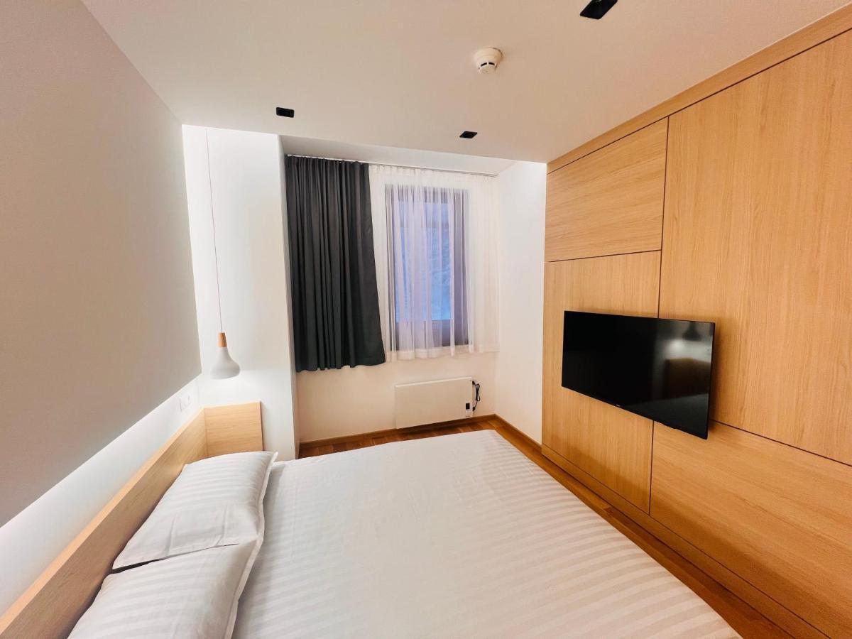 Apartment 202 - Aparthotel Zlatni Javor Яхорина Екстер'єр фото