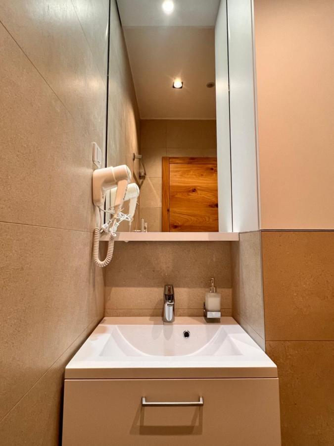 Apartment 202 - Aparthotel Zlatni Javor Яхорина Екстер'єр фото